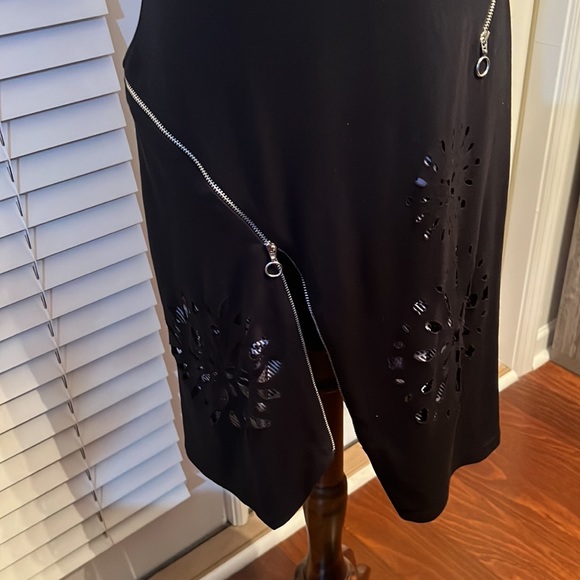 Desigual Cutouts with Zippers Dress - Picture 4 of 13